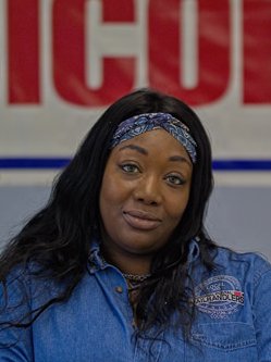 Candace Brown headshot