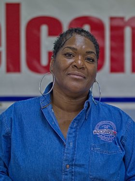 Cynthia Brown headshot